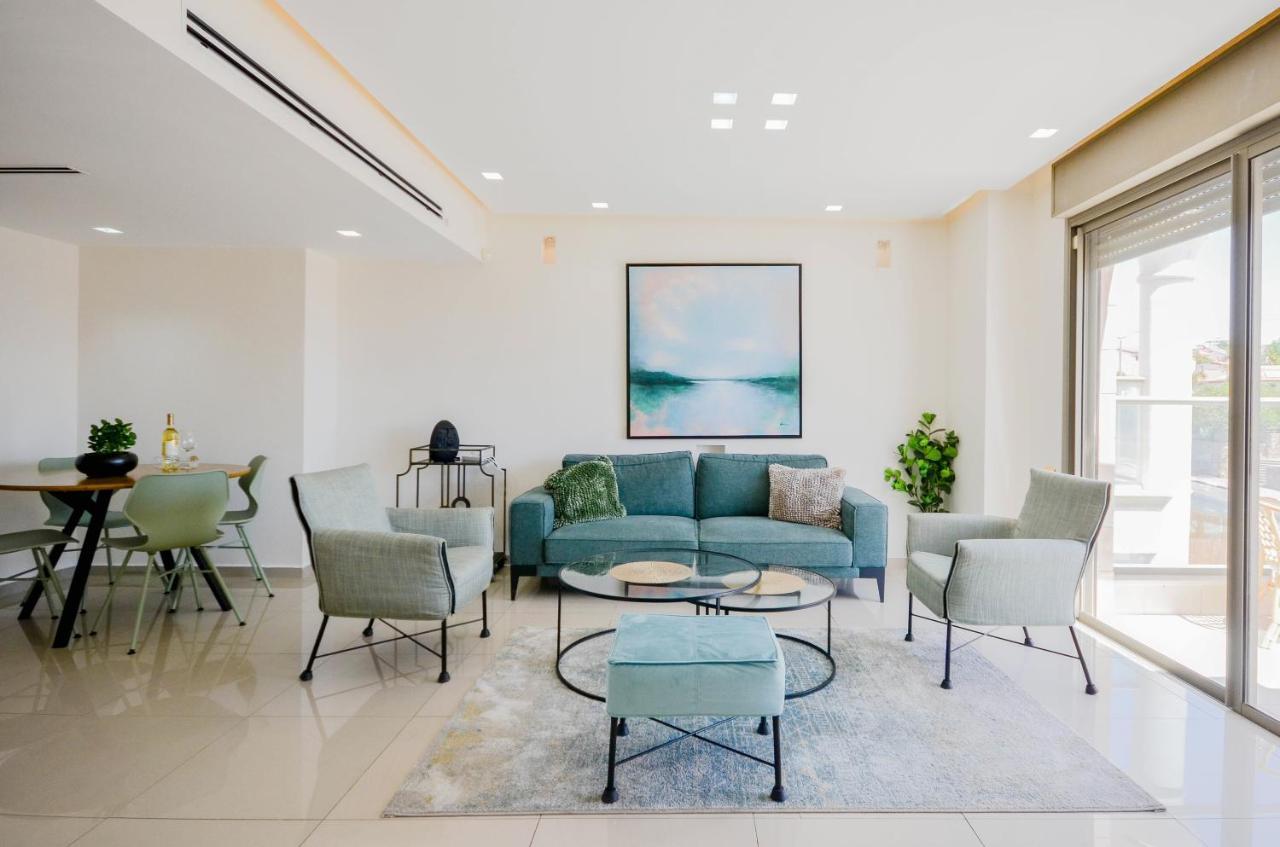 エイラートYalarent Eucalyptus 2Br & Balcony Aptアパートメント エクステリア 写真